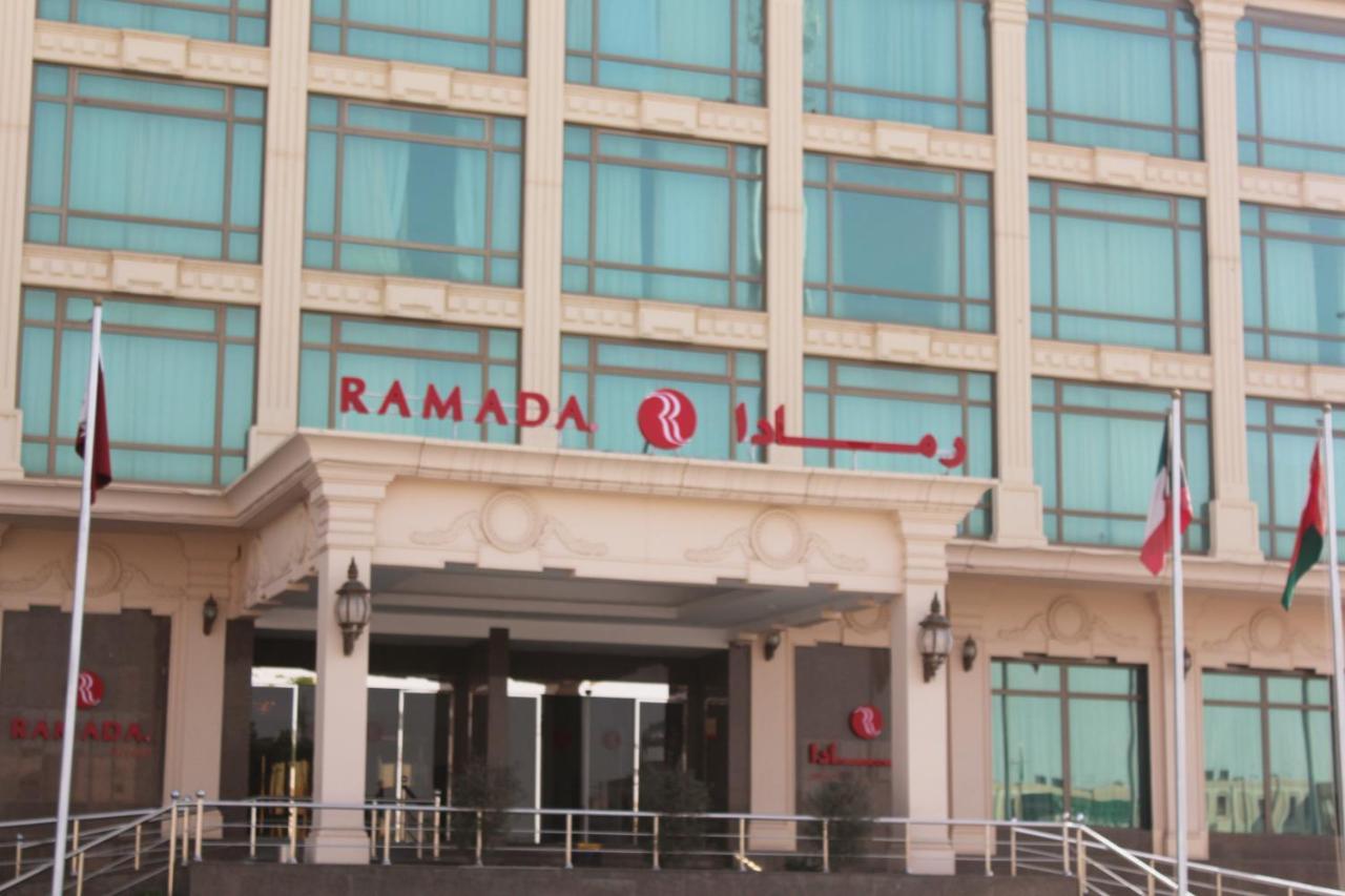 Ramada Riyadh Hotel 外观 照片