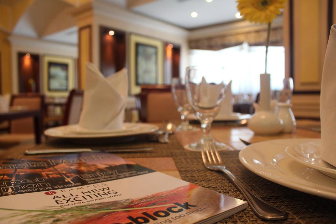 Ramada Riyadh Hotel 外观 照片